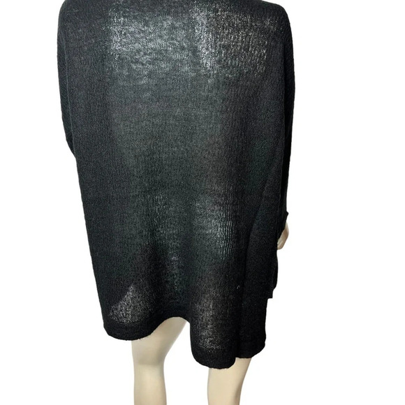 Kerisma Black Lightweight knit Airy 3/4 Slight Bell Sleeve Top - NWT - Picture 5 of 9